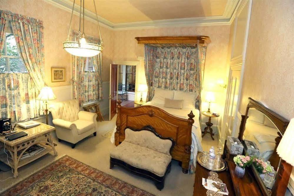 Camellia Inn Healdsburg Buitenkant foto